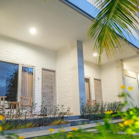 Berawa Dini Guesthouse Canggu Εξωτερικό φωτογραφία