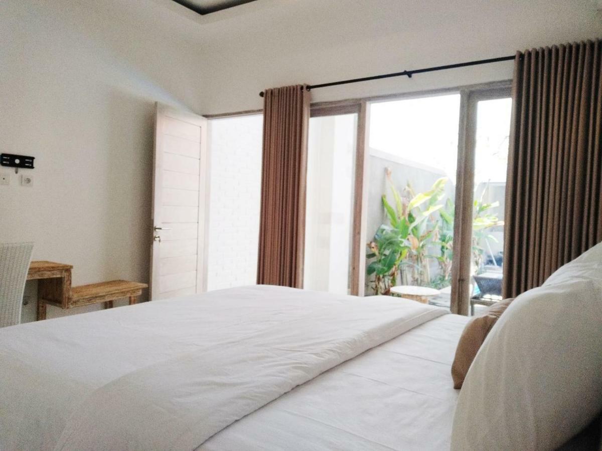 Berawa Dini Guesthouse Canggu Εξωτερικό φωτογραφία