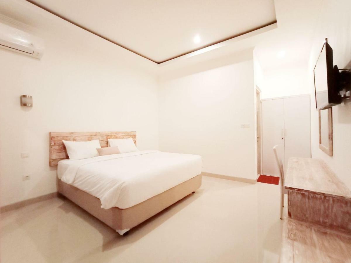 Berawa Dini Guesthouse Canggu Εξωτερικό φωτογραφία